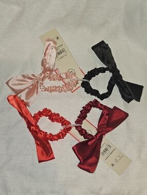 No Boundaries Bow Scrunchie Set - Black, Pink, Red, Maroon New